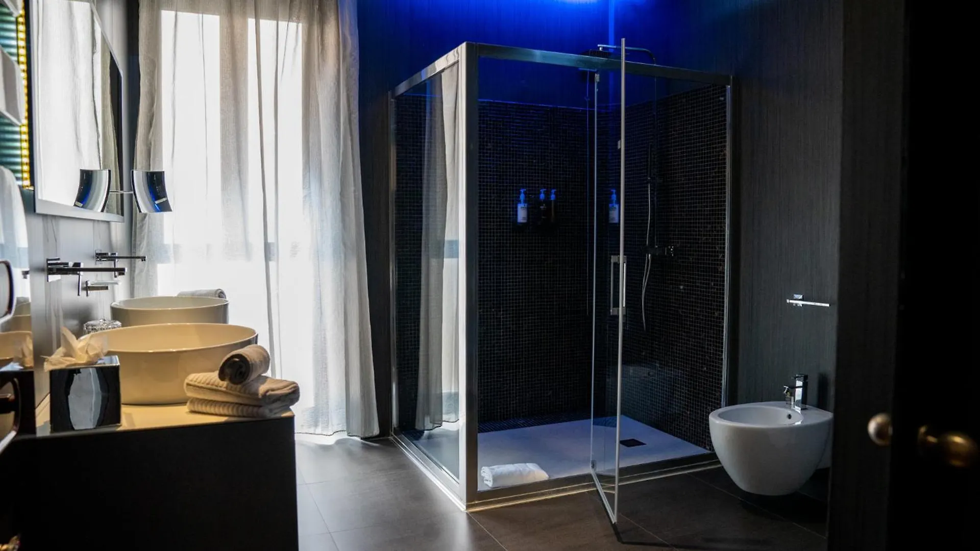 Divina Luxury Hotel Rome 4*,